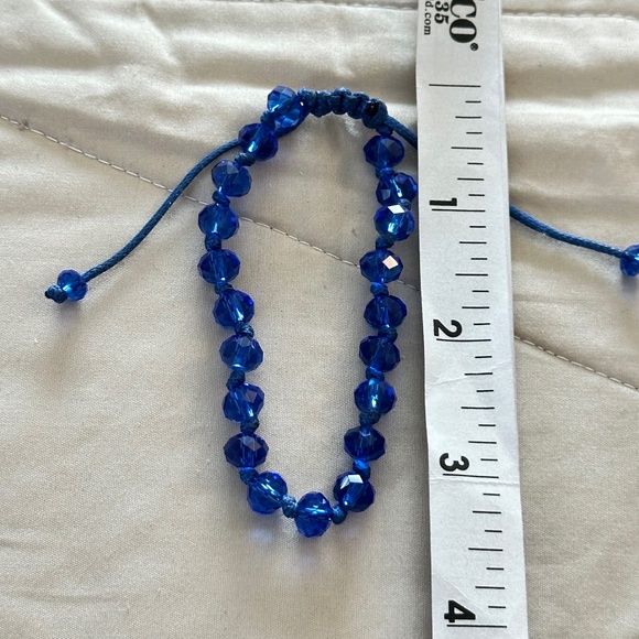 2/$15 Blue adjustable cord bracelet w/faceted blue crystal beads - Picture 8 of 12